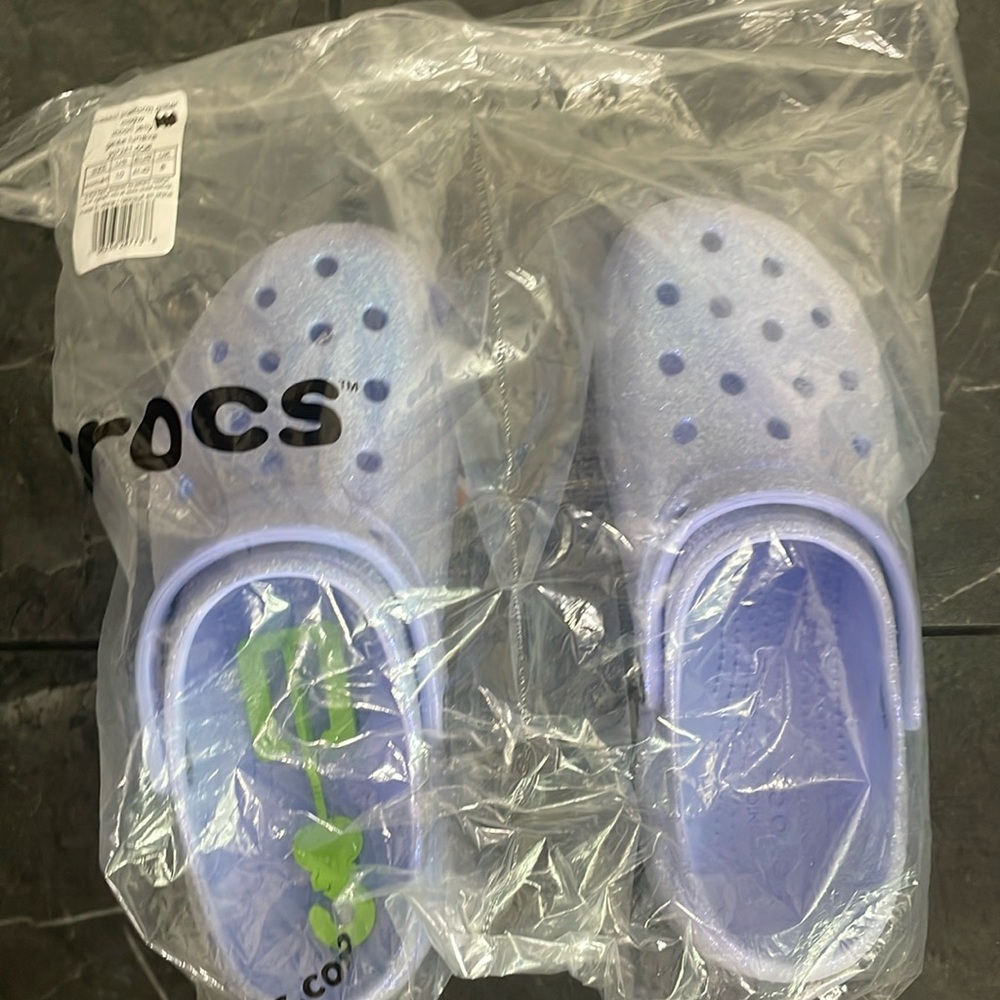 Crocs classic platform glitter clog